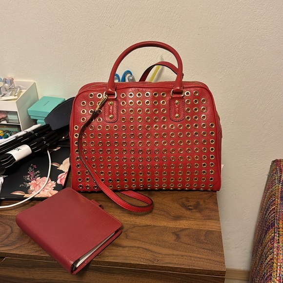 Michael khors leather satchel with gold detail - Picture 4 of 4